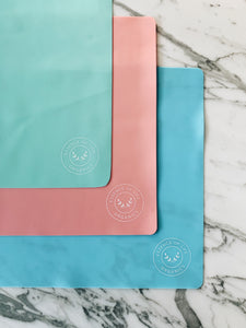 UN-parchment Reusable Silicone Baking Mat